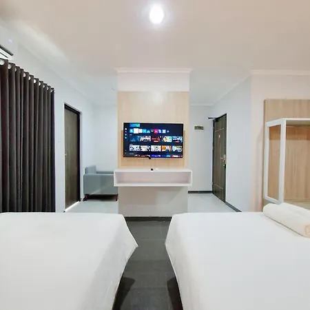 Country Heritage Hotel Surabaya Exterior photo
